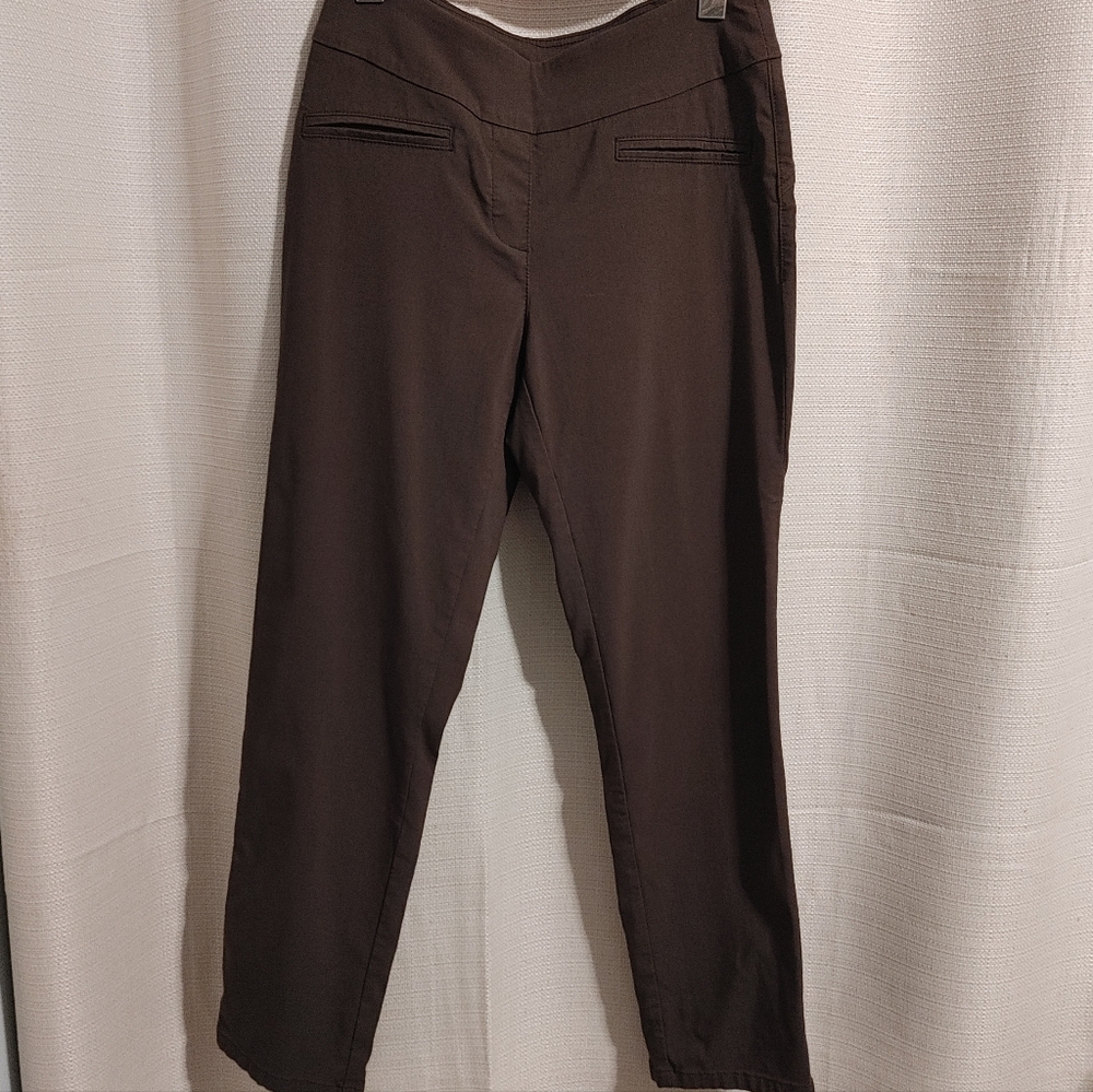 (4/$20) Westbound Women's Chocolate Ankle Pants Size 6